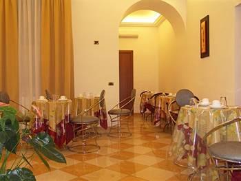 Albergo Del Golfo Hotel Naples Via Sedile di Porto 23