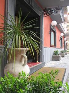 Hotel San Pietro Naples Via San Pietro ad Aram, 18