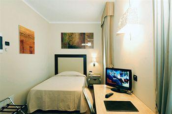 For You Hotel Olbia Via Acquedotto Romano, 9