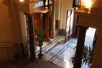 Grand Hotel Piazza Borsa Palermo Via dei Cartari 18