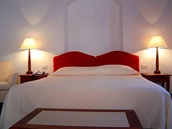 Locanda Don Serafino Hotel Ragusa Via Xi Febbraio 15