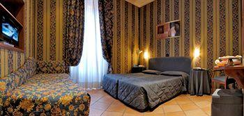 Hotel Lirico Rome Via del Viminale 31