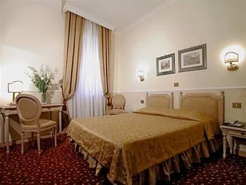 Hotel Doria Rome Via Merulana 4