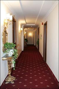 Edera Hotel Rome Via Angelo Poliziano 75