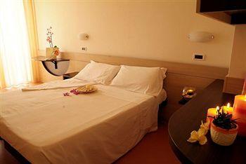 Universal Hotel Senigallia Lungomare Mameli 47