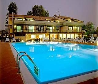 Yachting Mistral Hotel Sirmione Via Verona 19