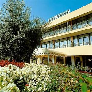 Hotel Residence Holiday Sirmione Via Achille Grandi 5  