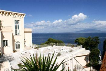 Hotel Residence Miramare Sorrento Via Capo 60