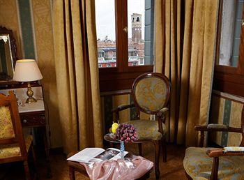 Palazzo Bembo Hotel Venice Riva Del Carbon 4785