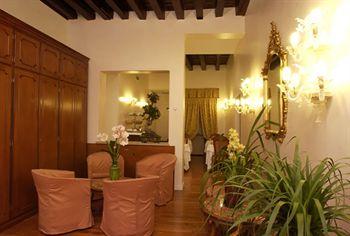 Hotel Locanda Canal Venice Castello 4422 C