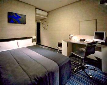 Hotel Villa Fontaine Kudanshita Tokyo 2-4-4 Nishi Kanda Chiyoda-Ku