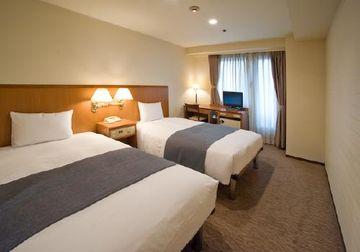 Camelot Hotel Yokohama 1-11-3 Kita-Saiwai Nishi-Ku