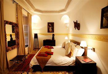 Riad La Maison Rouge Hotel Marrakech 54 Bis Derb Zemrane Quartier Berrima