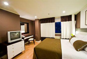 Astoria Plaza Hotel Pasig City 15 J. Escriva Drive, Ortigas Business District