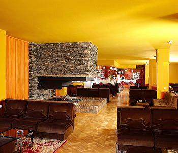 Evenia Monte Alba Hotel Benasque Parcela 12