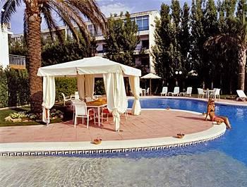 Ampuria Inn Castello d'Empuries Av Tramuntana- Puigmal, 5, Empuriabrava