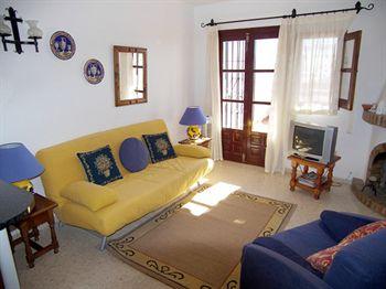 Villas Apartments Nerja El Capistrano Village, 3A