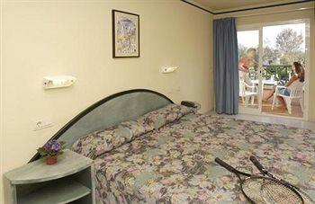 Hotel Holiday Garden Muro (Spain) Circuit Del Llac S/n