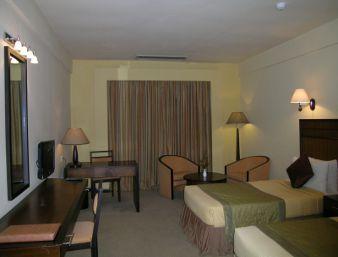 Ramada Katunayake Hotel 842 Negombo Road