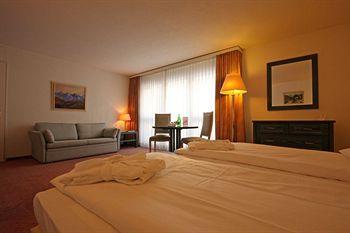 Central Swiss Quality Sporthotel Davos Tobelmuehlestrasse 1