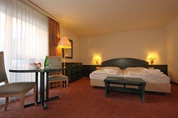 Central Swiss Quality Sporthotel Davos Tobelmuehlestrasse 1