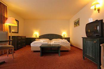 Central Swiss Quality Sporthotel Davos Tobelmuehlestrasse 1