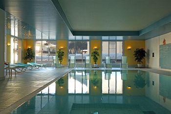 Central Swiss Quality Sporthotel Davos Tobelmuehlestrasse 1