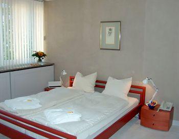 Ema House The Zurich All Suite Hotel Nordstrasse 1