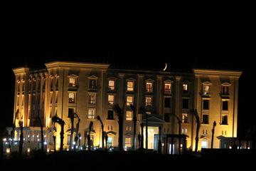 Tadamora Palace Hotel & Spa Palmyra (Syria) Palmyra City Entrance Main Street