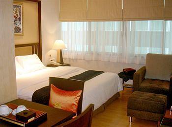 The Key Bangkok Hotel 19-19/1-3 Sukhumvit Soi 19 Sukhumvit Road Klongtoey-Nua Wattana