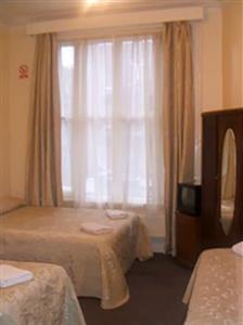 St Simeon Hotel London 38 Harrington Gardens