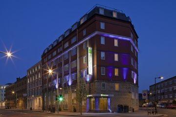 Express By Holiday Inn Southwark London 103-109 Southwark Street