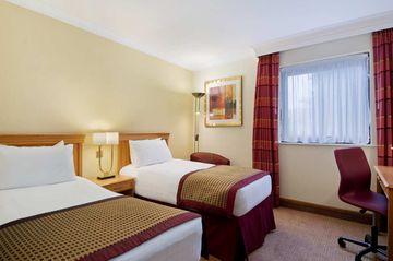 Hilton Hotel Warwick A429 Stratford Rd, Junction 15, M40