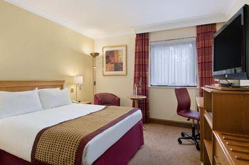 Hilton Hotel Warwick A429 Stratford Rd, Junction 15, M40