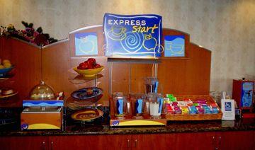 Photo from hotel 'Holiday Inn Express Bakersfield'