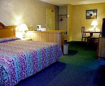 Garden Suites Inn Bakersfield 2310 Wible Road