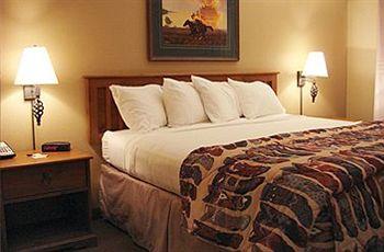 Desert Rose Inn Benson 630 S Village Loop