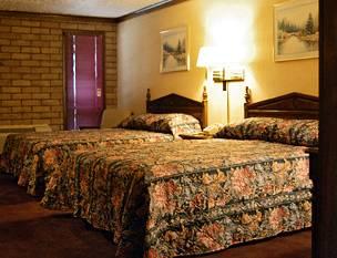 Stratford House Inn Branson 3502 W Hwy 76