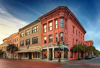 The Restoration on King Hotel Charleston 75 Wentworth Street