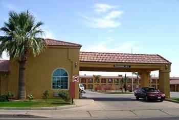 Sun Valley Inn & Suites El Centro 1425 Adams Ave