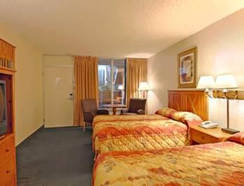 Guesthouse Inn & Suites Emporia (Kansas) 2700 West 18Th Avenue