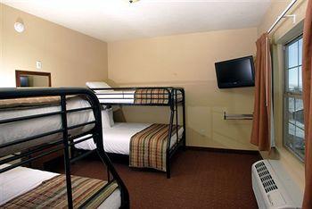 Settle Inn & Suites Fargo 4325 23Rd Street South