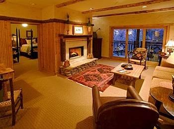 The Lodge at Buckberry Creek Gatlinburg 961 Campbell Lead Rd