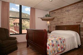 Denver Hotel Glenwood Springs 402 7Th Street