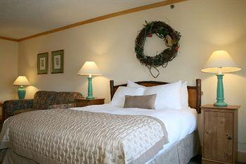 Flat Creek Inn & Suites Hayward (Wisconsin) 10290 Highway 27 South