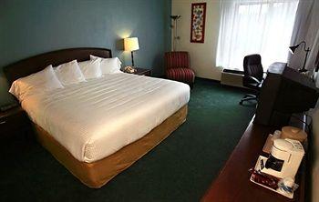 Park Inn Hickory 909 HWY 70 SW