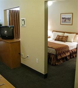 Island Suites Lake Havasu City 236 Lake Havasu Ave S.