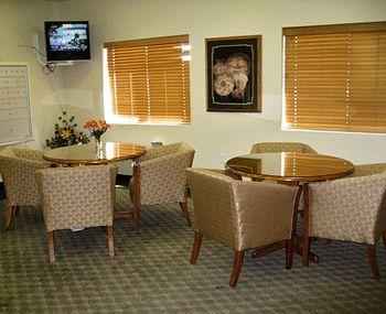 Island Suites Lake Havasu City 236 Lake Havasu Ave S.