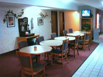 Luxury Inn & Suites of Lincoln (Nebraska) 2940 NW 12th Street