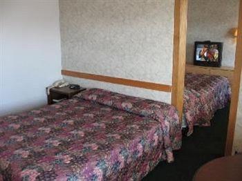 GuestHouse Inn & Suites Lincoln (Nebraska) 5250 Cornhusker Highway